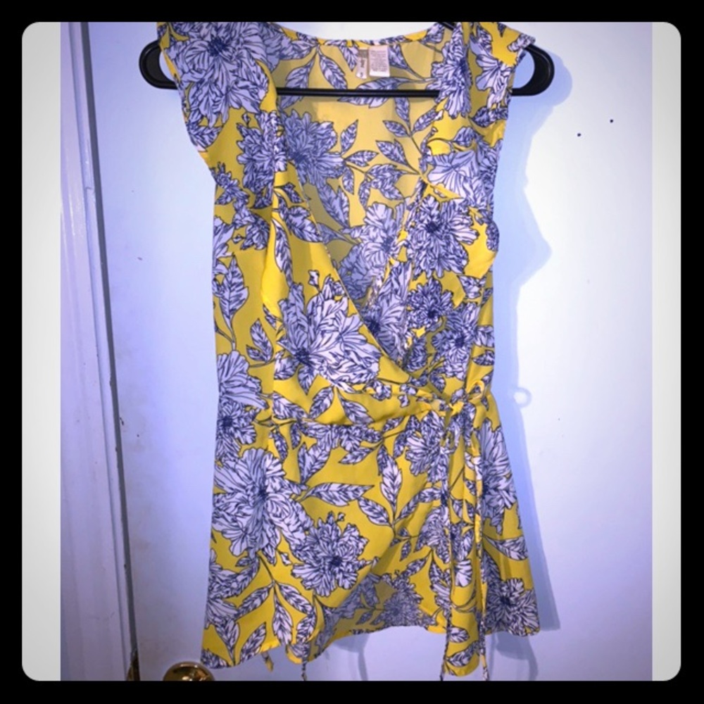 Japna yellow flowered peplum tie front shirt